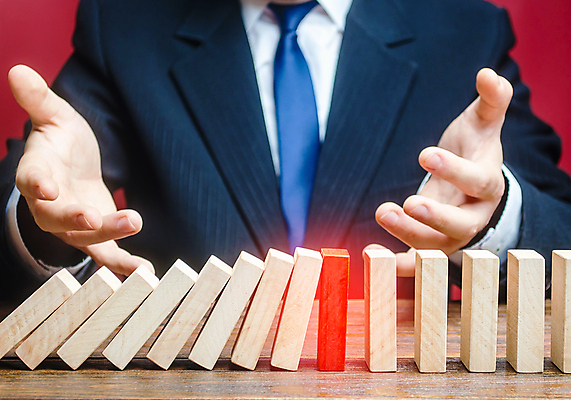 포토 JPG 해외이미지 컨셉 비즈니스 사람없음 금융 경제 힘 놀람 블록 업무 비즈니스맨 떨어짐 위험 장애물 사건 고장 분석 문제 문제풀이 경영 그만 도미노 방법 오류 이슈 재앙 제어 트러블 효과 해외포토 남자 감정 표정 작업 직장인 파일형식 이미지허브