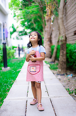 포토 JPG 해외이미지 식물 전통 손 공원 여자 행복 문화 어린이 음식 백그라운드 놀이 건강 요리 한명 사람 동양인 인종 야외 초록색 컬러풀 주방 정원 요리사 식사 앞치마 흰색 신선 뜨거움 맛 오솔길 활 유기농 내추럴 막자 살사댄스 해외포토 직업 1 웰빙 공공시설 감정 길 컬러 컨셉 신체부위 춤 파일형식 이미지허브