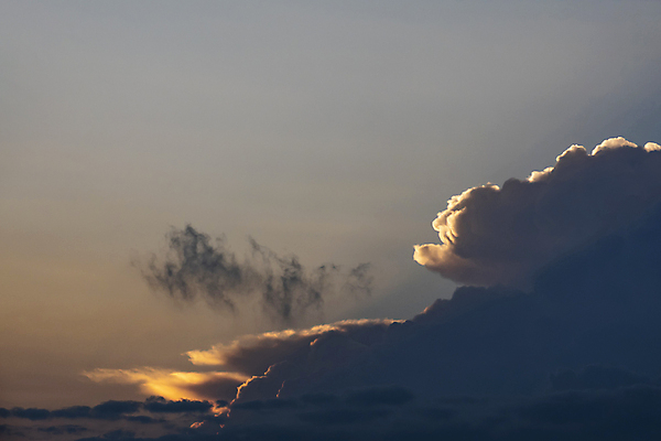 포토 JPG 해외이미지 구름 계절 백그라운드 패턴 자연 벽지 하늘 날씨 추상 안테나 파노라마 미술 풍경 사람없음 야외 여름 파란색 빛 햇빛 태양 일출 환경 맑음 침묵 일몰 봄 흰색 분위기 정상 장면 부드러움 스카이라인 내추럴 수평선 해외포토 자연요소 컬러 컨셉 무늬 통신 문화예술 촬영기법 노을 소리 감각 생태계 파일형식 이미지허브