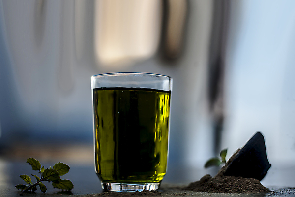 포토 JPG 해외이미지 식물 꽃 얼굴 백그라운드 잎 자연 유리 건강 실험 사람없음 치료 초록색 약 스파 화장품 투명 실험실 약초 허브 순수 피부관리 유기농 향기 아로마 성분 내추럴 개발 돌봄 에센스 추출 치료제 해외포토 웰빙 컬러 컨셉 의학 모션 재질 신체부위 뷰티 풀_식물 생태계 냄새 파일형식 이미지허브