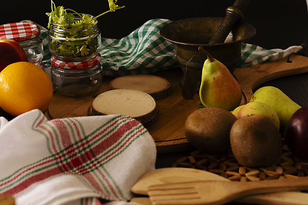 포토 JPG 해외이미지 라이프스타일 계절 꽃 음료 음식 백그라운드 잎 오렌지 과일 재료 자연 유리 딸기 포도 귤 바나나 서기 사람없음 목재 장식 초록색 바구니 식당 와인 꽃병 어둠 침묵 견과류 수확 흰색 맛 사과 두루마리 다발 복고 캔버스 호두 석류 와인오프너 그런지 스타일 해외포토 나무 식물 컬러 컨셉 농업 모션 재질 주류 생활 상점 소리 생태계 병따개 파일형식 이미지허브