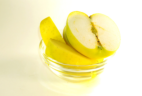 포토 JPG 해외이미지 나무 식물 1 할머니 음식 줄기 백그라운드 잎 농업 다이어트 과일 재료 자연 추상 건강 사람없음 빨간색 초록색 흰색 신선 달콤 떨어짐 사과 자르기 먹기 오브젝트 싱글 유기농 심플 내추럴 고립 대장장이 숙성 완벽 채식주의자 해외포토 웰빙 여자 노년 산업 컬러 컨셉 무늬 모션 맛 생태계 채식 파일형식 이미지허브