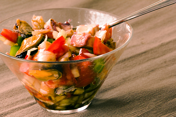 포토 JPG 해외이미지 접시 음식 바다 다이어트 토마토 채소 재료 탁자 조개 새우 건강 어류 요리 사람없음 빨간색 초록색 식사 저녁식사 샐러드 게 신선 사발 맛 먹기 해산물 메뉴 오징어 준비 날것 홍합 라임 문어 레시피 내추럴 점심식사 단백질 해외포토 식기 컬러 가구 컨셉 과일 모션 어패류 연체동물 갑각류 수중동물 사기그릇 영양소 파일형식 이미지허브