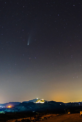 포토 JPG 해외이미지 별 밤하늘 산 사람없음 야외 분위기 야간 유성 감성 몽환 해외포토 자연요소 컨셉 하늘 파일형식 이미지허브
