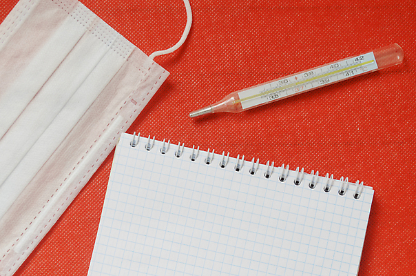 포토 JPG 해외이미지 과학 컨셉 유리 건강 병원 가면 사람 사람없음 치료 빨간색 약 중국 고통 추위 환자 의사 열 수술 호흡기관 바이러스 보호 질병 온도계 예방 감염 온도 알레르기 백신 섭씨 위생관리 인플루엔자 전염병 해외포토 감정 아시아 컬러 의학 재질 관리 의료진 장기_의학 파일형식 이미지허브