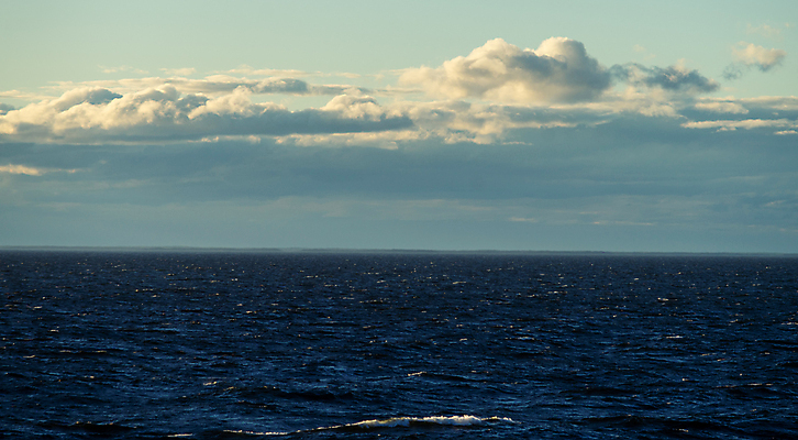 포토 JPG 해외이미지 호수 파도 바다 백그라운드 패턴 자연 표면 추상 사람없음 물 파란색 빛 강 태양 반사 일몰 젖음 신선 액체 저녁 작음 질감 내추럴 해외포토 자연요소 컬러 무늬 노을 야간 크기 생태계 파일형식 이미지허브