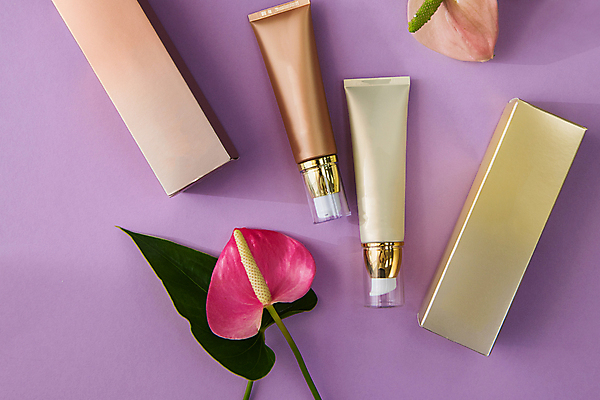 포토 JPG 해외이미지 사람없음 상자 하이앵글 뷰티 화장품 보라색배경 안스리움 해외포토 꽃 뷰포인트 백그라운드 보라색 파일형식 이미지허브