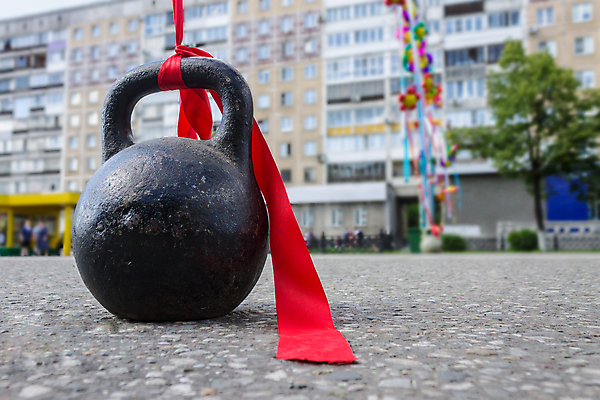 포토 JPG 해외이미지 직업 라이프스타일 공원 리본 도로 스포츠용품 스포츠 포즈 휴가 거리 주택 흑백 선물 취미 사람없음 야외 건물 빨간색 금속 검은색 힘 경쟁 펼침 아령 장비 회색 게임 잡기 도시 원형 닫기 몸무게 아스팔트 보디빌딩 철 상패 오브젝트 그네 무거움 일반 총알 규율 목록 중력 참여 해외포토 도형 건축물 공공시설 길 무기 컬러 컨셉 교통시설 모션 재질 놀이 촬영기법 생활 헬스 무게 상_우승 파일형식 이미지허브