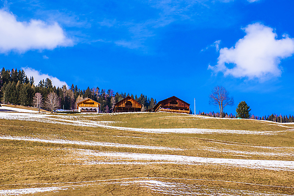 포토 JPG 해외이미지 나무 전통 계절 행복 유럽 여행 백그라운드 겨울 건축양식 창문 자연 하늘 휴가 산 주택 3 풍경 사람없음 야외 건물 목재 파란색 햇빛 마을 환경 계곡 냉동 이탈리아 흰색 시골 숲 오두막 시골집 서리 알프스 장면 타운 생태학 옛날 해외포토 식물 건축물 교육 건축 감정 나라 컬러 재료 태양 도시 생태계 파일형식 이미지허브