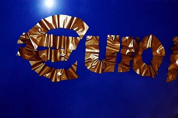 포토 JPG 해외이미지 유럽 돈 이끼 사람없음 금융 경제 유로 재산 심볼 투자 반죽 욕심 계좌 석탄 유럽연합 비용 해외포토 나라 비즈니스 파일형식 이미지허브