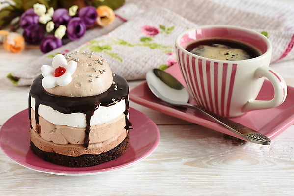 포토 JPG 해외이미지 커피 티타임 사람없음 초콜릿 달콤 커피잔 티스푼 초코케이크 해외포토 음료 휴식 디저트 잔 케이크 숟가락 맛 파일형식 이미지허브