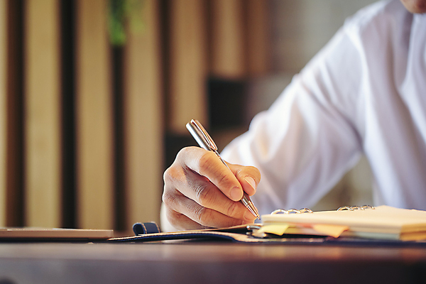 포토 JPG 해외이미지 직업 여자 돈 인터넷 회사 비즈니스 통신 관계 모바일 설계 스트레스 협상 사람 사람없음 스마트폰 쇼핑 글로벌 사무실 디지털 자료 듣기 거래 정보 업무 작업 계획 종업원 고객 스마트 경영자 부름 경영 반응 소셜 제공자 해외포토 컨셉 모션 핸드폰 스마트기기 재산 리더 파일형식 이미지허브