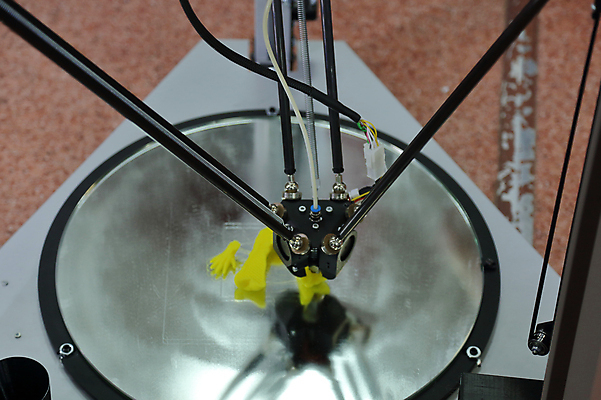 포토 JPG 해외이미지 실내 사람없음 과학기술 작업 제조 인공 3D프린터 4차산업 해외포토 산업 기술 내부 인쇄기 파일형식 이미지허브