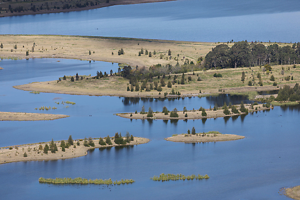 포토 JPG 해외이미지 나무 호수 여행 농업 자연 산 국립공원 사람없음 초록색 물 파란색 강 반사 갈색 여행객 환경 계곡 저수지 호주 숲 댐 언덕 해외포토 자연요소 식물 공원 공공시설 산업 컬러 사람 오세아니아 생태계 파일형식 이미지허브
