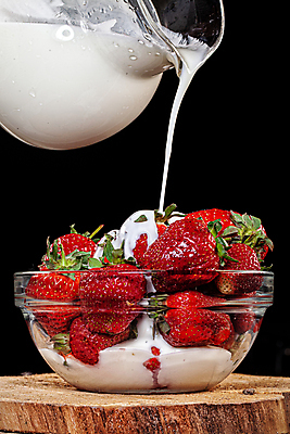 포토 JPG 해외이미지 열매 음료 음식 파도 백그라운드 이동 곡선 과일 모션 유리 딸기 추상 왕관 디저트 나선형 건강 미술 사람없음 빨간색 초록색 페인트 거품 젖음 흐름 우유 소용돌이 흰색 물방울 대접 신선 액체 그룹 붓기 닫기 달콤 떨어짐 아침식사 매끈함 먹기 크림 순수 유기농 산딸기 요거트 내추럴 고립 칼슘 스플래쉬 해외포토 식물 웰빙 선 바다 컬러 컨셉 무늬 재질 문화예술 유제품 식사 회오리 감각 맛 파일형식 이미지허브