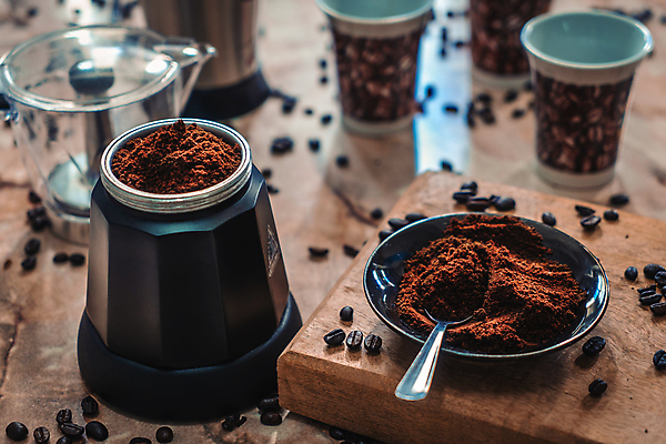 포토 JPG 해외이미지 전통 접시 커피 음료 백그라운드 컨셉 탁자 콩 사람없음 목재 컵 가로 갈색 쌓기 주방 식당 숟가락 검은색 어둠 기계 이탈리아 원두 신선 뜨거움 맛 아침식사 가루 굽기 만취 만들기 아로마 갈기 고립 땅바닥 아랍어 카페인 해외포토 나무 식기 유럽 컬러 가구 재료 모션 곡류 바닥 수저 상점 식사 구이 술취함 파일형식 이미지허브