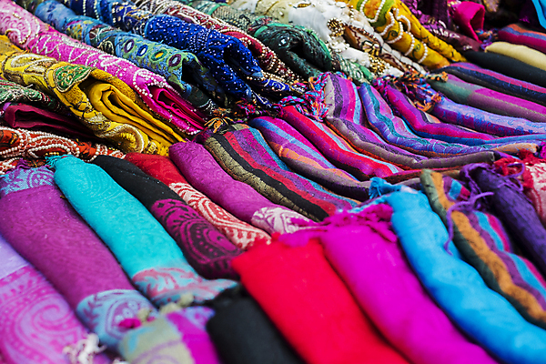 포토 JPG 해외이미지 디자인 여행 백그라운드 컨셉 무지개 패턴 오렌지 벽지 추상 미술 사람없음 장식 빨간색 초록색 파란색 컬러풀 노란색 파티 유행 보라색 축제 줄무늬 활발 공연 수확 직물 면 주름 상품 제비꽃 창고 질감 강렬 멀티 엘리먼트 해외포토 자연요소 꽃 컬러 무늬 농업 과일 문화예술 이벤트 파일형식 이미지허브