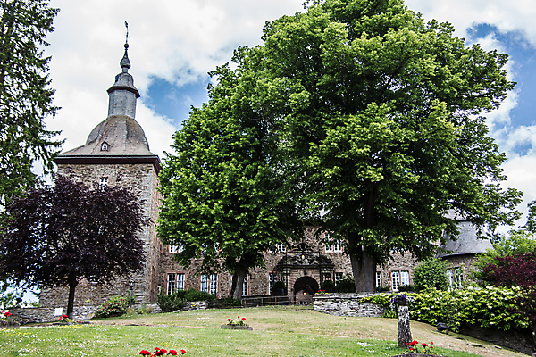 포토 JPG 해외이미지 구름 하늘 유물 사람없음 건물 초록색 파란색 성 중세 역사 해외포토 자연요소 전통 건축물 컬러 파일형식 이미지허브