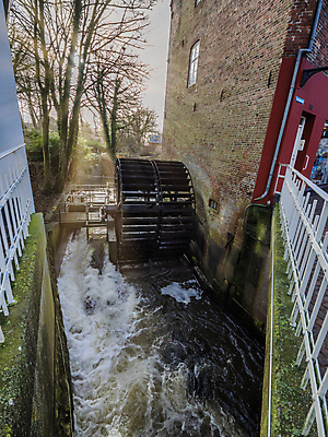 포토 JPG 해외이미지 전통 산업 백그라운드 건축양식 모션 자연 덴마크 풍경 사람없음 야외 건물 목재 물 강 갈색 힘 에너지 수확 골동품 바위 시골 바퀴 개울 중세 역사 방앗간 블러 옛날 해외포토 자연요소 나무 건축물 건축 컬러 농업 재료 북유럽 돌_바위 생태계 파일형식 이미지허브