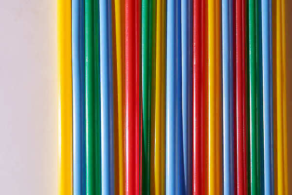 포토 JPG 해외이미지 산업 유리 사람없음 물 반려동물 세트 컬러풀 재활용 흰색 투명 그룹 제조 플라스틱 오브젝트 합성 만들기 튜브 고무 조형 비닐 밀짚 고립 곰팡이 배관공 생태학 화학물질 아크릴 해외포토 자연요소 동물 교육 컬러 모션 재질 화학 짚 친환경 파일형식 이미지허브