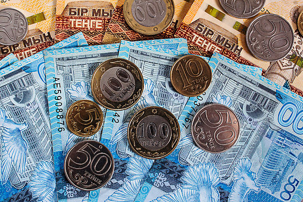 포토 JPG 해외이미지 종이 컨셉 지폐 돈 비즈니스 성공 사람없음 금융 경제 동전 거래 저축 시장 재산 주식 가득함 오브젝트 사인 투자 이익 계산서 위기 카자흐스탄 해외포토 아시아 파일형식 이미지허브