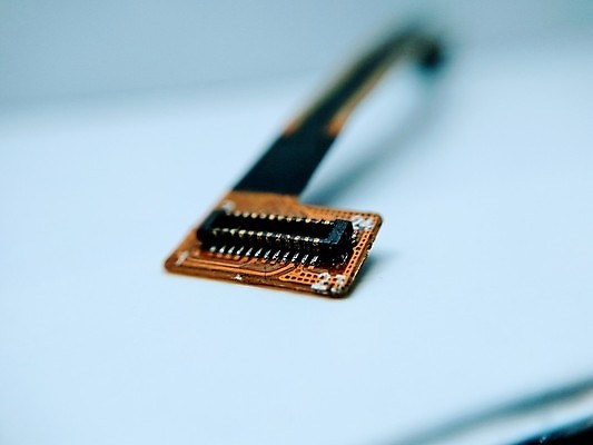 포토 JPG 해외이미지 디자인 백그라운드 일러스트 비즈니스 통신 부분 모바일 세포 실내 사람없음 스마트폰 핸드폰 컴퓨터 카메라 스크린 웹 손상 장비 덮개 흰색 기술자 플랫 수리 정상 전화기 스마트 심볼 서비스 사인 순환 전자 고정 유지 고립 깨짐 베터리 하드웨어 해외포토 직업 컬러 컨셉 인터넷 모션 내부 전자제품 스마트기기 뚜껑 파일형식 이미지허브