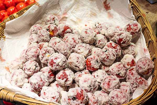 포토 JPG 해외이미지 문화 음식 조각 백그라운드 과일 디저트 사탕 사람없음 빨간색 바구니 중국 코트 흰색 대접 신선 체리 달콤 폐기물 설탕 먹기 공평 어려움 많음 해외포토 아시아 컬러 컨셉 모션 외투 맛 쓰레기 파일형식 이미지허브