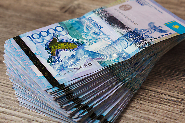 포토 JPG 해외이미지 종이 컨셉 지폐 돈 비즈니스 성공 사람없음 금융 경제 동전 거래 저축 시장 재산 주식 가득함 오브젝트 사인 투자 이익 계산서 위기 카자흐스탄 해외포토 아시아 파일형식 이미지허브