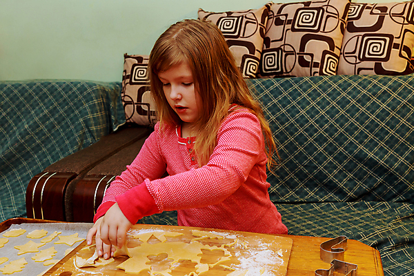 포토 JPG 해외이미지 백인 여자 딸 행복 어린이 음식 가족 탁자 휴가 디저트 주택 요리 한명 쿠키 케이크 주방 기쁨 빵집 달콤 굽기 준비 반죽 만들기 밀가루 레시피 제빵사 페스츄리 핸드메이드 해외포토 서양인 직업 1 감정 빵 가구 관계 모션 사람 건물 상점 맛 가루 구이 파일형식 이미지허브