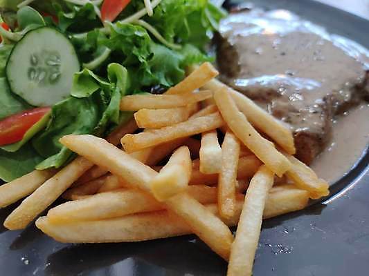 포토 JPG 해외이미지 전통 접시 음식 조각 백그라운드 토마토 채소 탁자 양파 오이 파슬리 건강 육류 어류 스테이크 요리 비프스테이크 동양인 사람없음 목재 빨간색 초록색 노란색 주방 식당 식사 저녁식사 샐러드 소고기 튀김 감자튀김 껍질 흰색 신선 맛 그릴 엉덩이 굽기 먹기 허브 버터 점심식사 해외포토 나무 식물 식기 컬러 가구 컨셉 식재료 재료 모션 주방용품 감자 서양음식 인종 신체부위 상점 수중동물 구이 파일형식 이미지허브