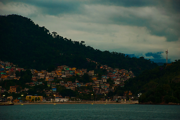 포토 JPG 해외이미지 공원 바다 섬 여행 요트 자연 하늘 풍경 해변 사람없음 물 여름 파란색 산타클로스 여행객 항구 만 보트 크리스탈 낚시꾼 포트 브라질 터미널 브라질사람 해외포토 자연요소 계절 공공시설 컬러 크리스마스 배_교통 교통시설 사람 남아메리카 광석 생태계 파일형식 이미지허브