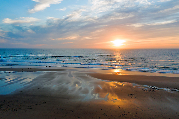 포토 JPG 해외이미지 구름 모래 파도 바다 자연 안테나 풍경 사람없음 야외 물 황혼 일몰 새벽 포르투갈 대서양 해외포토 자연요소 유럽 통신 노을 생태계 파일형식 이미지허브