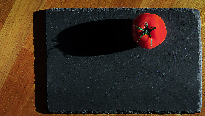 포토 JPG 해외이미지 음식 백그라운드 잎 농업 다이어트 토마토 채소 재료 건강 요리 사람없음 빨간색 우주 주방 검은색 칠판 어둠 샐러드 나뭇가지 시골 신선 원형 체리 시장 칼 먹기 허브 유기농 날것 석판 숙성 채식주의자 카피스페이스 비건 해외포토 도형 나무 식물 웰빙 산업 컬러 과일 모션 공백 채식 파일형식 이미지허브