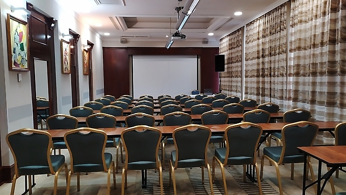 포토 JPG 해외이미지 직업 디자인 교육 벽 백그라운드 의자 회사 비즈니스 건축양식 탁자 회의 새로움 실내 사람 이벤트 사람없음 내부 사무실 스크린 방 무대 업무 발표 그룹 센터 고급 토론 강의 회의실 장면 영사기 일반 객석 경영 세미나 줄서기 해외포토 건축 가구 컨셉 모션 작업 파일형식 이미지허브