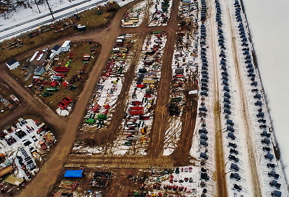 포토 JPG 해외이미지 모양 동물 전통 디자인 배너 음식 농업 프레임 안테나 풍경 사람없음 농장 세일 검은색 페인트 장비 정보 흰색 시골 얼룩 시장 떨어짐 건초더미 수집 상업 마차 유모차 진흙 경매 고립 구식 드론 밭일 조감도 해외포토 산업 교통수단 컬러 컨셉 통신 경제 아기용품 건초 파일형식 더미 이미지허브