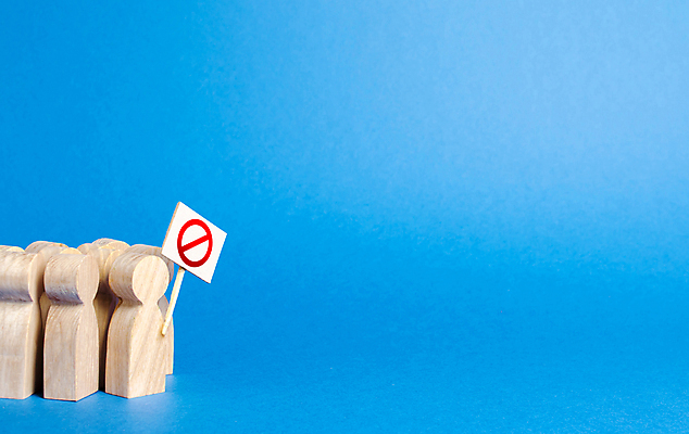 포토 JPG 해외이미지 실내 사람없음 팻말 금지 말_게임 파란배경 시위 혁명 카피스페이스 해외포토 백그라운드 컨셉 프레임 내부 파란색 공백 파일형식 이미지허브