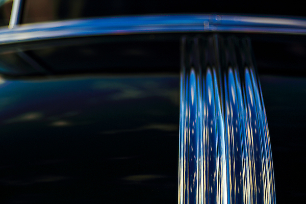 포토 JPG 해외이미지 디자인 백그라운드 컨셉 곡선 부분 자동차 유리 추상 미술 사람없음 빛 반사 금속 수확 골동품 역사 클래식 은색 소프트포커스 향수 묘사 오브젝트 질감 서식 복고 광택 범퍼 옛날 자동 스타일 카피스페이스 해외포토 선 육상교통 컬러 무늬 농업 재질 문화예술 촬영기법 화장품 공백 파일형식 이미지허브