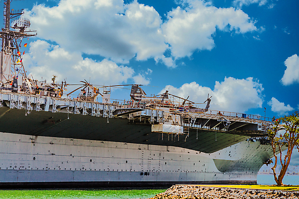 포토 JPG 해외이미지 바다 여행 사람없음 물 항구 미국 역사 갑판 박물관 군용 싸움 전쟁 해군 캘리포니아 태평양 포트 천연기념물 해외포토 자연요소 북아메리카 배_교통 교통시설 모션 군대 파일형식 이미지허브