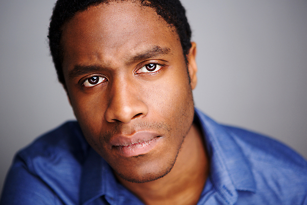 포토 JPG 해외이미지 모델 1 라이프스타일 응시 남자 얼굴 벽 백그라운드 생각 비즈니스 휴식 한명 서기 사람 성인 가로 머리 유행 우주 검은색 회색 표현 비즈니스맨 자신감 시원함 명상 노려봄 심각 진짜 스타일 해외포토 시선 감정 컬러 컨셉 모션 표정 생활 신체부위 직장인 파일형식 이미지허브