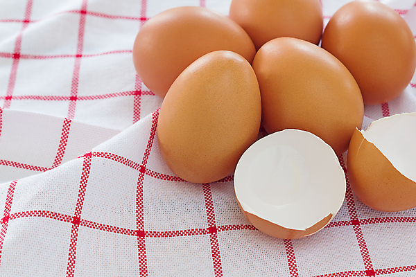 포토 JPG 해외이미지 동물 음식 백그라운드 컨셉 농업 다이어트 재료 자연 조류 건강 요리 사람없음 농장 갈색 계란 치킨 껍질 신선 그룹 아침식사 상품 먹기 유기농 날것 내추럴 단백질 밭일 암탉 해외포토 웰빙 산업 컬러 모션 알 식사 닭 암컷 생태계 닭고기요리 영양소 파일형식 이미지허브