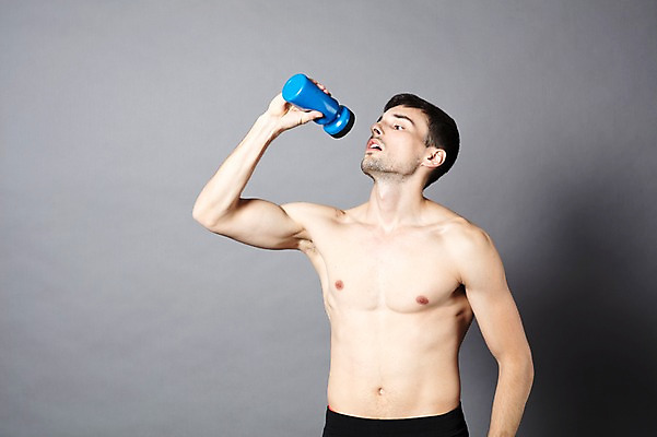 포토 JPG 스튜디오촬영 서양인 외국인 남자 맨라이프 모션 회색배경 근육 상의탈의 실내 한명 들기 사람 상반신 20대 성인 취미 앞모습 운동복 운동 건강관리 물통 체코 물마시기 성인남자한명만 국내포토 1 라이프스타일 옷 유럽 뷰포인트 백그라운드 탈의 건강 관리 인종 청년 내부 회색 마시기 남자한명만 성인남자만 파일형식