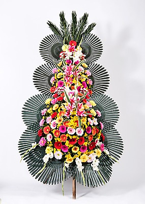 포토 JPG 스튜디오촬영 꽃 실내 사람없음 컬러풀 기쁨 축하 오브젝트 흰배경 감사 축하화환 국내포토 식물 감정 컬러 백그라운드 컨셉 내부 화환 흰색 파일형식