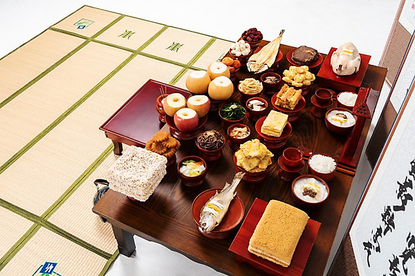 포토 JPG 스튜디오촬영 한국전통 명절 음식 초 밥 떡 주류 실내 감 사람없음 설날 배 밤 제사 촛대 나물 대추 제기_제사 병풍 떡국 향 제사상 제사음식 명절음식 시금치 약과 곶감 산적 고사리 교자상 꼬치전 도라지 동태전 두부전 북어포 산자 소탕 어탕 육탕 정성 조기_생선 향로_분향 국내포토 전통 기념일 음료 한식 채소 과일 탁자 한국 어류 내부 전통음식 견과류 전 전통의례 탕 건과일 제사용품 파일형식 어포