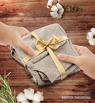 PSD 편집이미지 손 리본 잎 겨울 선물 성인 신체부위 쇼핑 갈색 세일 잡기 스웨터 목화꽃 이미지편집 식물 계절 꽃 컬러 상의 모션 사람 파일형식