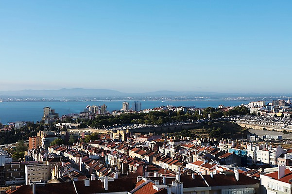 포토 JPG 주간 해외풍경 건축물 바다 유럽풍경 하늘 주택 풍경 사람없음 야외 마을 포르투갈 국내포토 자연요소 해외 건축 유럽 건물 파일형식