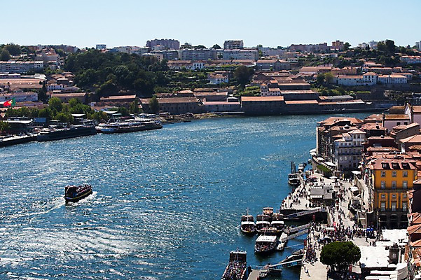 포토 JPG 주간 해외풍경 건축물 바다 유럽풍경 풍경 사람없음 야외 포르투갈 선박 국내포토 자연요소 해외 건축 유럽 수상교통 파일형식
