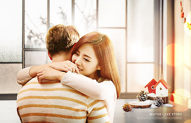 PSD 편집이미지 커플 여자 남자 행복 겨울 창문 안기 포옹 사랑 미소 사람 상반신 20대 성인 두명 앞모습 뒷모습 눈 보케 솔방울 성인만 카피스페이스 이미지편집 자연요소 계절 감정 뷰포인트 관계 모션 날씨 표정 청년 공백 파일형식