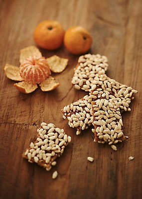 포토 JPG 스튜디오촬영 과일 귤 실내 근접촬영 사람없음 아웃포커스 여러개 한과 제주감귤 귤껍질 전통다과 향토음식 과즐 제철과일 국내포토 음식 뷰포인트 다수 디저트 촬영기법 내부 제주도 전통음식 껍질 특산물 다과 제철 파일형식 제주음식