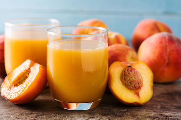 포토 JPG 해외이미지 단면 잔 실내 사람없음 달콤 슬라이스 복숭아 복숭아씨 복숭아주스 나무배경 해외포토 식기 백그라운드 과일 씨앗 내부 맛 과일주스 파일형식 이미지허브