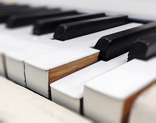 포토 JPG 해외이미지 실내 사람없음 피아노건반 피아노 피아니스트 해외포토 내부 연주자 건반 건반악기 파일형식 이미지허브